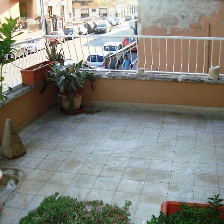 Alloggio Turistico Via Dei Faggi - Room Рим Экстерьер фото